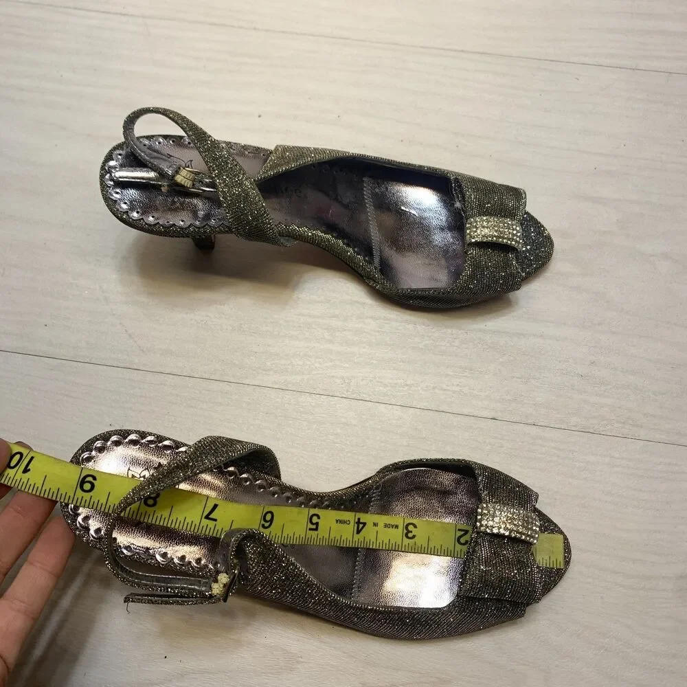 J.‎ Renee Dayna Slingback Pumps Womens Size 6.5M Metallic Silver Glitter Heel